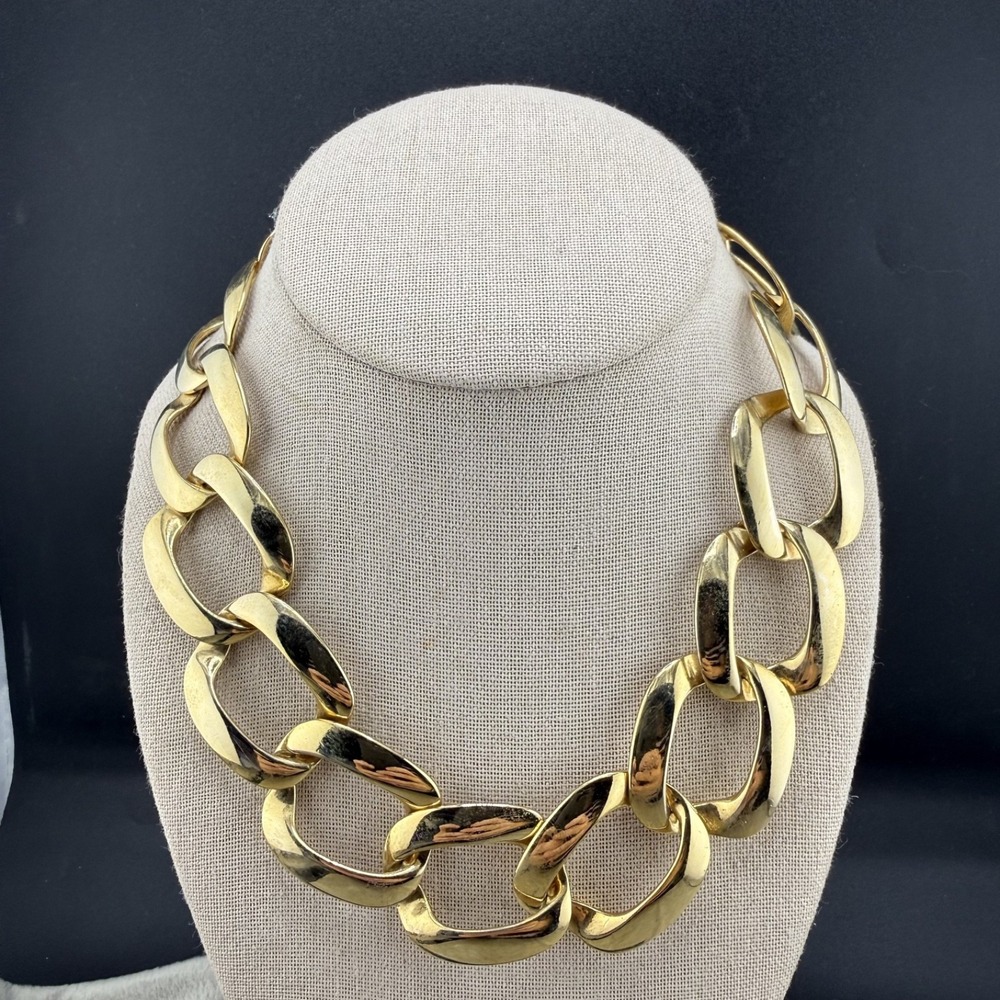 Vintage Estate Chunky Necklace Gold Tone Heavy 80s Chain 17"